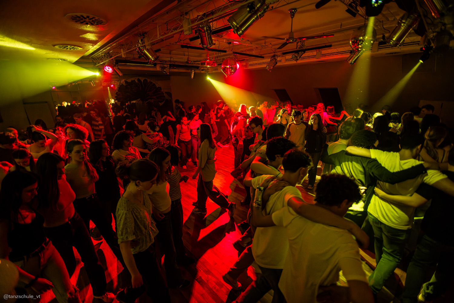 20240420 Huckepack Tanzparty 5193